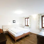 Hotel Vier Jahreszeiten