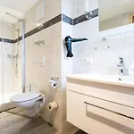Vier Jahreszeiten Hotel 2*