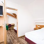 Vier Jahreszeiten Hotel