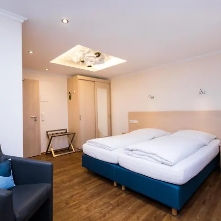 Hotel Vier Jahreszeiten 2*