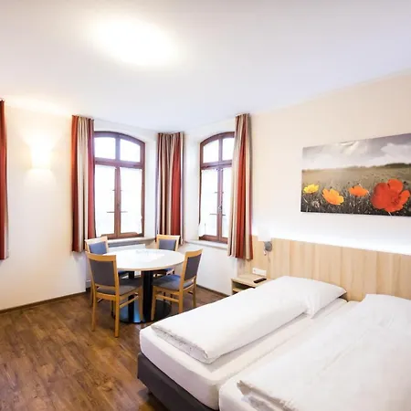 Vier Jahreszeiten 2*