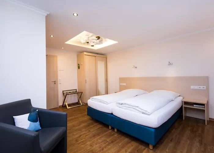 Ξενοδοχείο Vier Jahreszeiten 2*