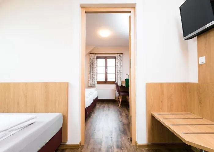 Vier Jahreszeiten 2*