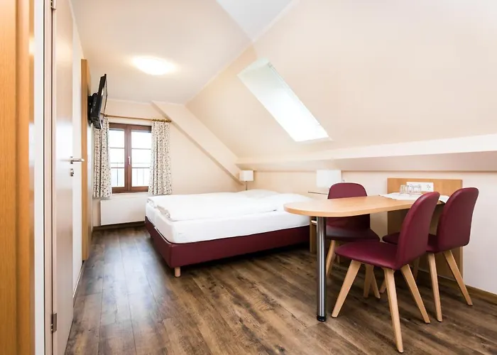 Vier Jahreszeiten 2* Eriskirch