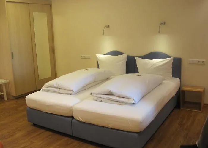 Ξενοδοχείο Vier Jahreszeiten